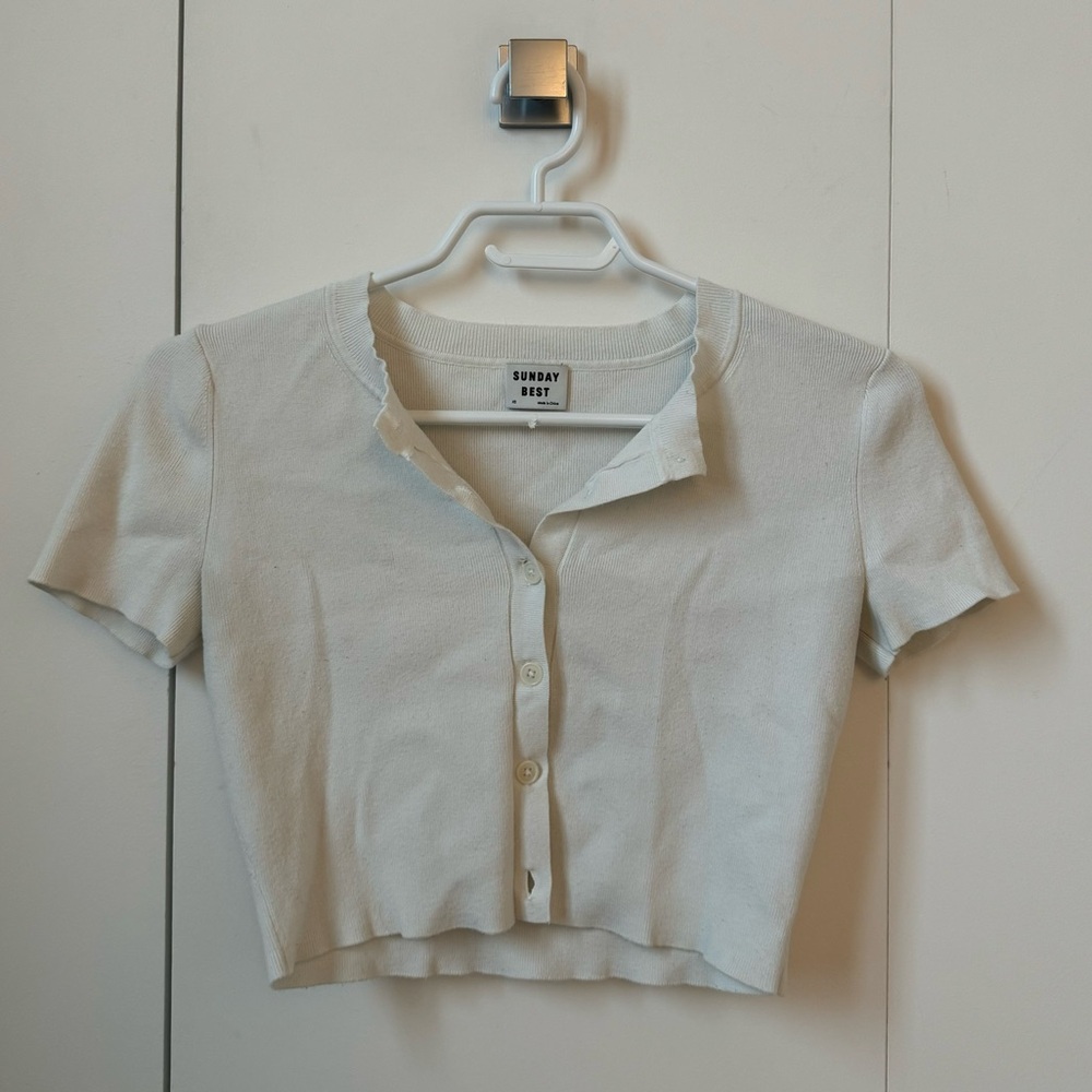 Aritzia Sunday Best Shortsleeve Cardigan